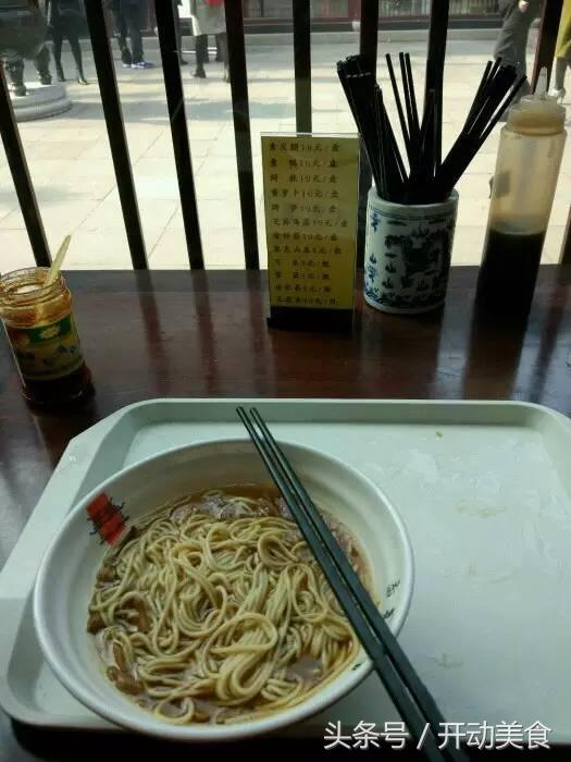 城隍廟新玩法，傳統與現代交融的新年味！