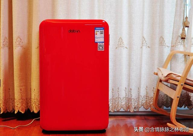 炎炎夏日的救命稻草，東寶93Y圓弧形單門(mén)冰箱體驗