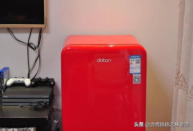 炎炎夏日的救命稻草，東寶93Y圓弧形單門(mén)冰箱體驗