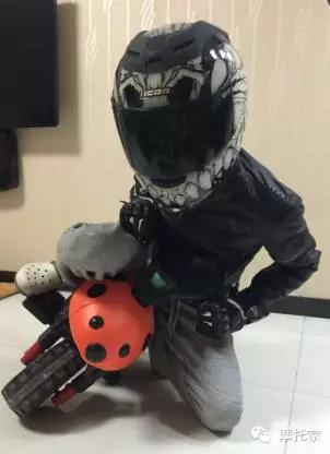 摩托家／聊聊我曾經(jīng)的最?lèi)?ài)，08款杜卡迪ducati 696