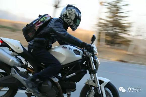 摩托家／聊聊我曾經(jīng)的最?lèi)?ài)，08款杜卡迪ducati 696