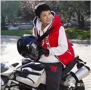 摩托家／聊聊我曾經(jīng)的最?lèi)?ài)，08款杜卡迪ducati 696