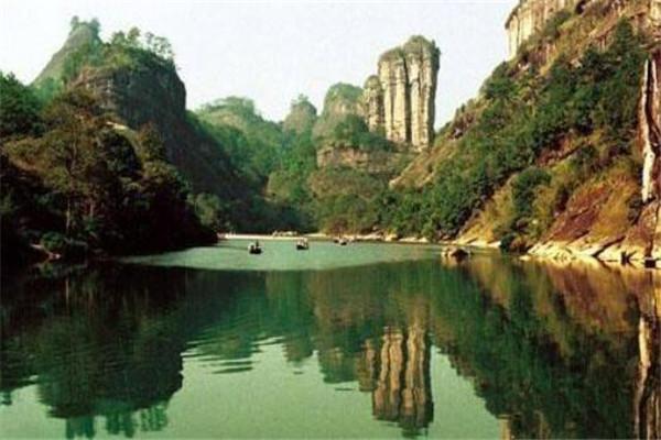 大連十大最好玩的旅游景點(diǎn)，冰峪溝在大連是避暑圣地