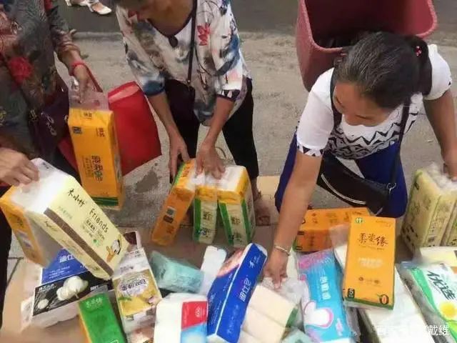 農村擺地攤最賺錢(qián)的幾個(gè)貨源！