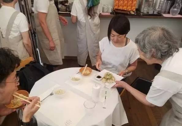如何讓消費者記住你？這幾個(gè)大開(kāi)腦洞的創(chuàng  )意營(yíng)銷(xiāo)案例！