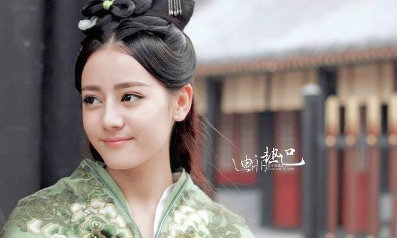 細數迪麗熱巴演過(guò)的電視?。ūP(pán)點(diǎn)迪麗熱巴主演的電視?。?10)
