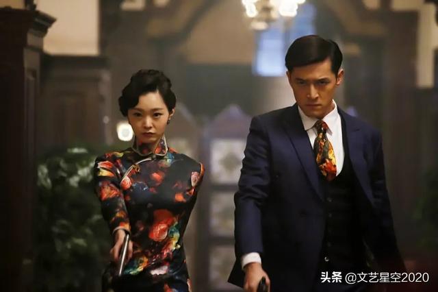 胡歌最火的十部電視?。ê枋蠼?jīng)典電視?。?11)