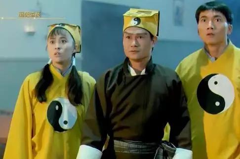 林正英33部僵尸片盤(pán)點(diǎn)(7部僵尸片你看過(guò)幾部)(6)