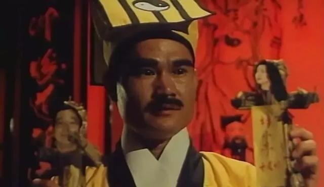 林正英33部僵尸片盤(pán)點(diǎn)(7部僵尸片你看過(guò)幾部)(8)