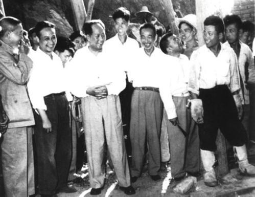 聯(lián)合國17次下半旗致哀都有哪些人（聯(lián)合國曾多次降半旗致哀）(19)