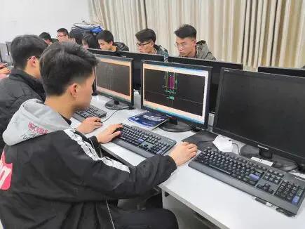 山東理工大學(xué) 建筑工程學(xué)院(山東省特色名校優(yōu)質(zhì)校)(13)