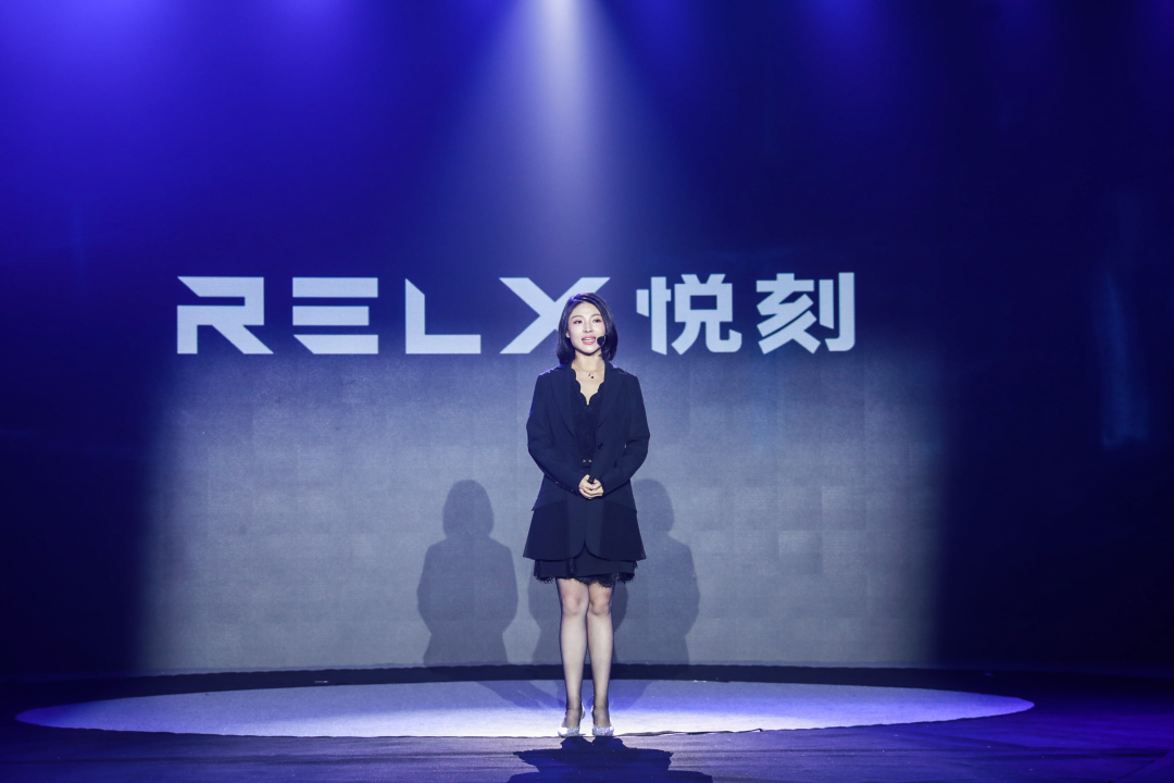瘋狂的電子煙：充滿(mǎn)謊言與暴利！電子煙資本如何入侵你的生活？