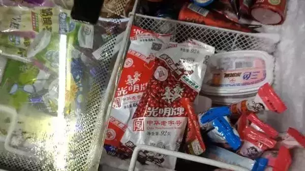 伊利每益添上線(xiàn)新品；可口可樂(lè )與百威英博運用區塊鏈技術(shù)