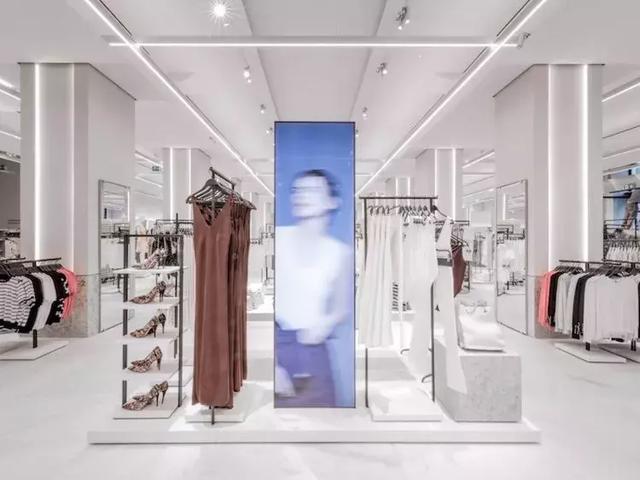 服裝陳列正掛技巧，簡(jiǎn)單易學(xué)一秒Get到