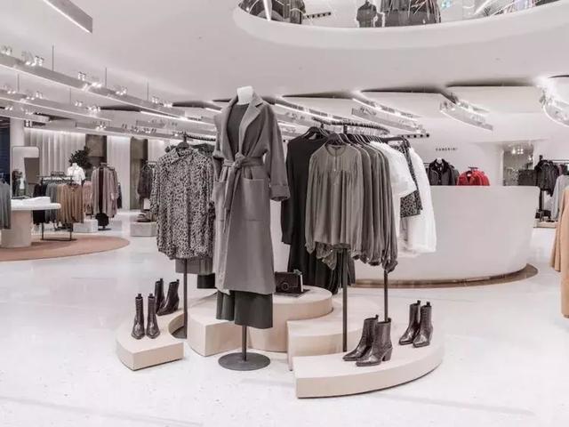 服裝陳列正掛技巧，簡(jiǎn)單易學(xué)一秒Get到