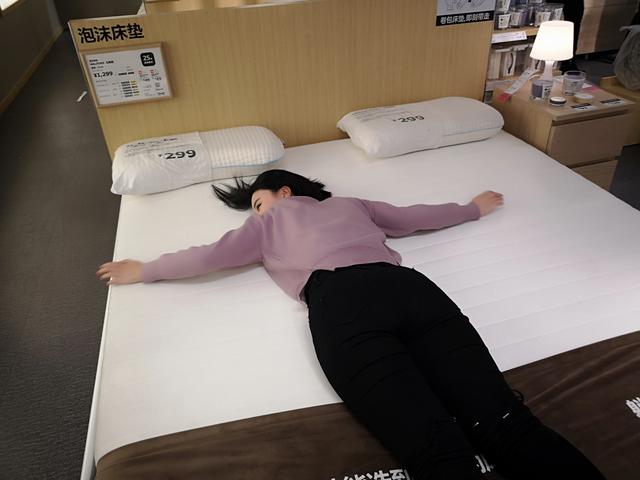 宜家床墊哪種最適合你？只買(mǎi)對的不買(mǎi)貴的！