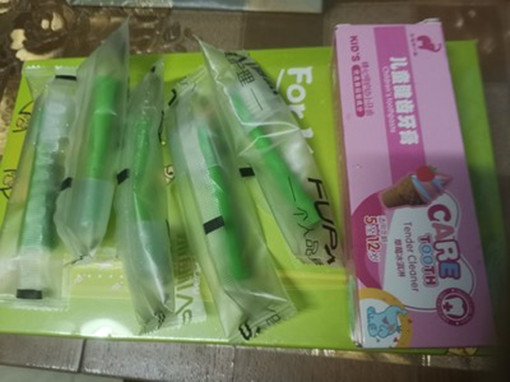 福派兒童電動(dòng)牙刷好用嗎，福派Q1聲波電動(dòng)亞撒胡測評(價(jià)格實(shí)惠)