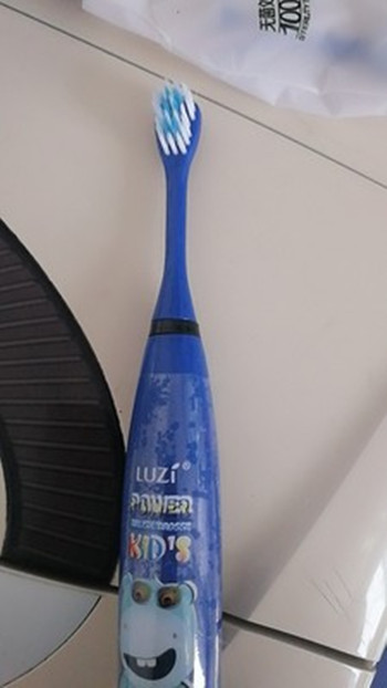  綠姿電動(dòng)牙刷好不好好用嗎多少錢(qián)，兒童電動(dòng)牙刷親測(價(jià)格僅9.9)